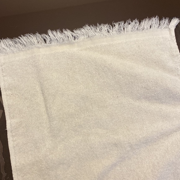 Vintage 100% cotton with towels with bottom frill - Picture 4 of 5